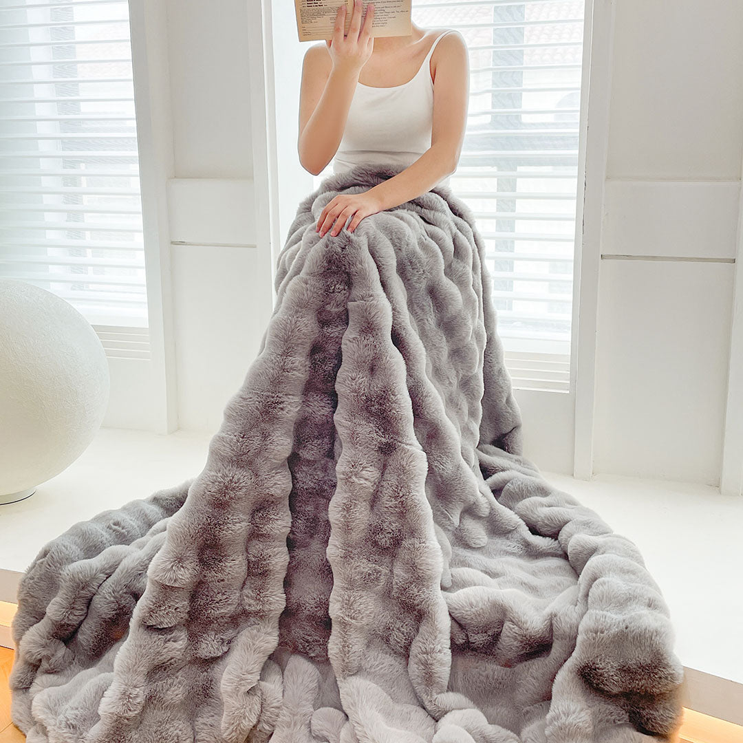 NNEAGS 200cm Grey Fur Fuzzy Super Soft and Cozy Fluffy Throw Blanket-3