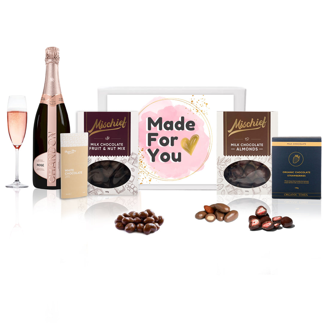 Champagne & Chocolates Gift Hamper-2